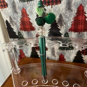 ✨New✨ Hand Beaded Pom-Pom Pen 💚